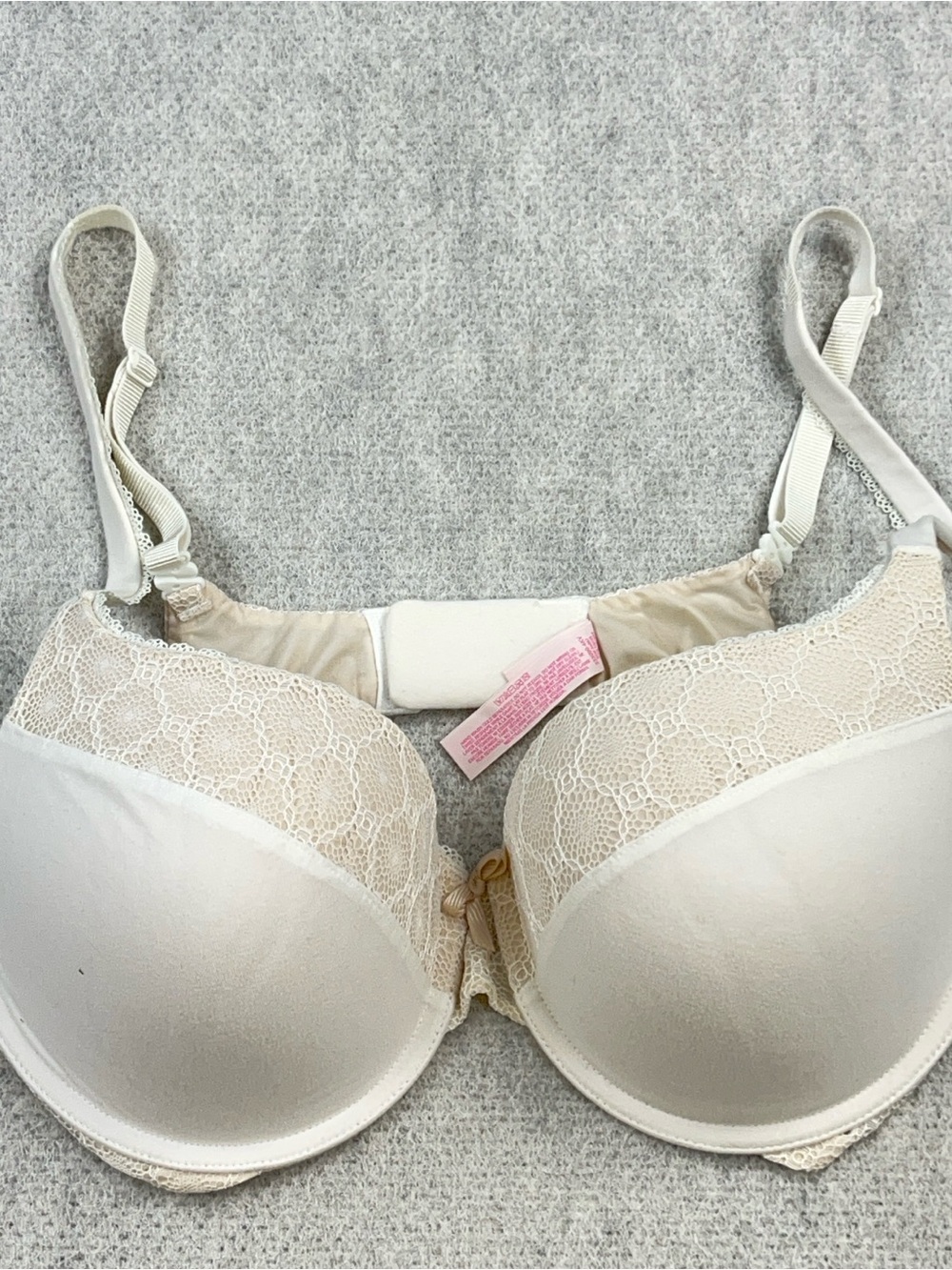 Victoria Secret‎ Lace-Trim Light Cream Ivory T-Shirt Bra